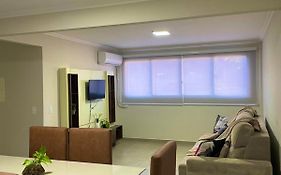Apartamento 3 quartos, conforto e espaço no centro